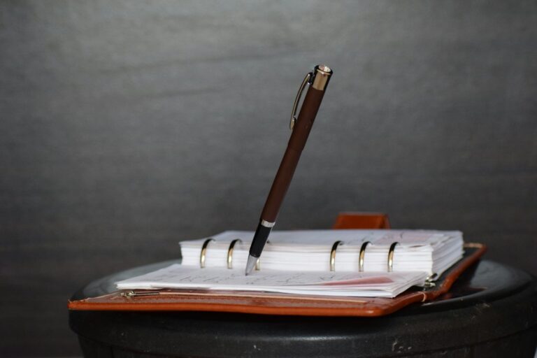 55+ Similes for Writing With Examples